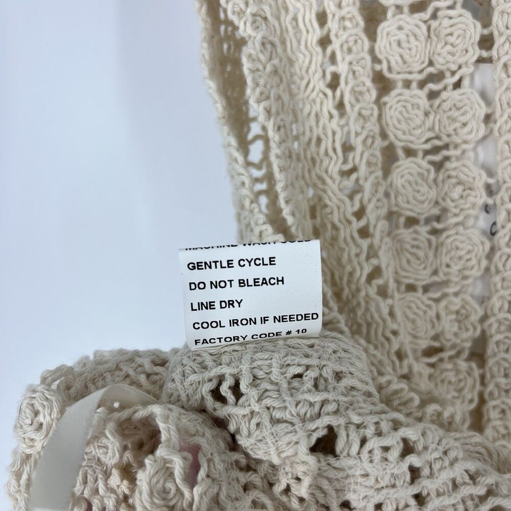 Rebellion Vest Size Small Ivory Crochet Fringe Boho Hippie Festival Cottagecore - Picture 9 of 9